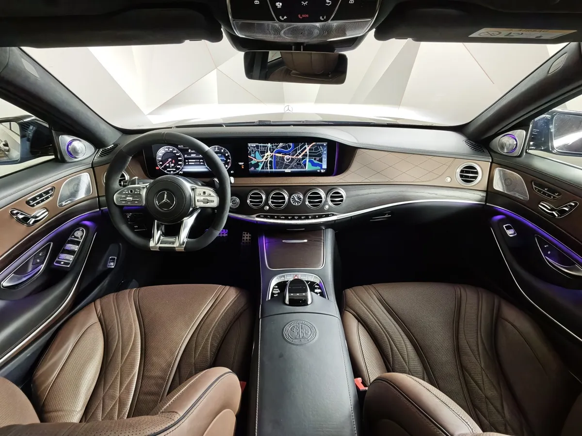 Mercedes-Benz S-Класс S 63 AMG 4Matic Speedshift Plus 7G-Tronic длинная база (585 л.с.) Черный в АВИЛОН. Слайд №13