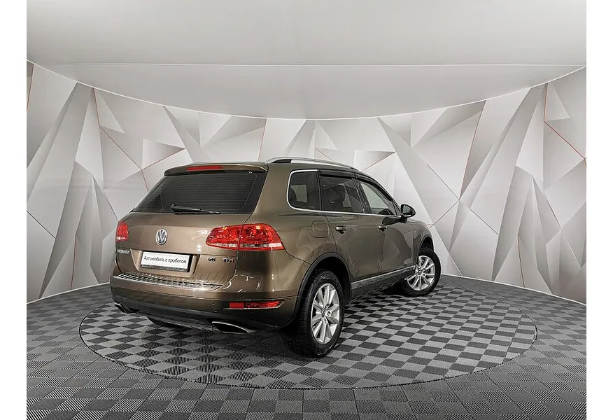 Volkswagen Touareg 3.0 TDI Tiptronic 4Motion (245 л.с.) Коричневый в АВИЛОН. Слайд №2