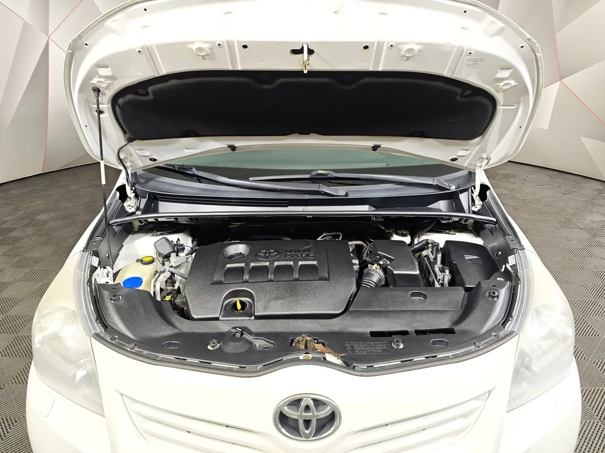 Toyota Verso 1.8 CVT (150 л.с.) Белый в АВИЛОН. Слайд №10