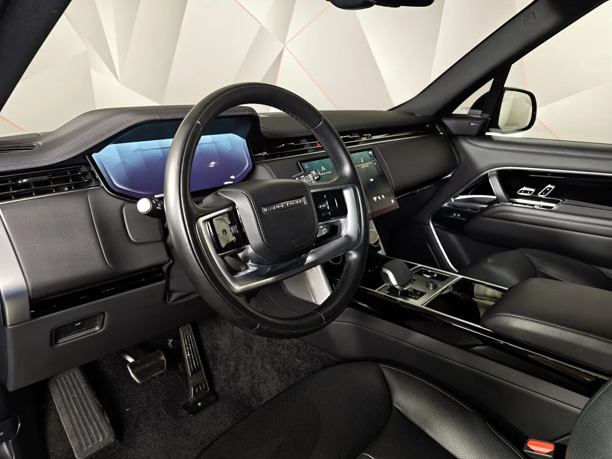 Land Rover Range Rover 3.0 P400 MHEV AT AWD (400 л.с.) SE Серый в АВИЛОН. Слайд №18