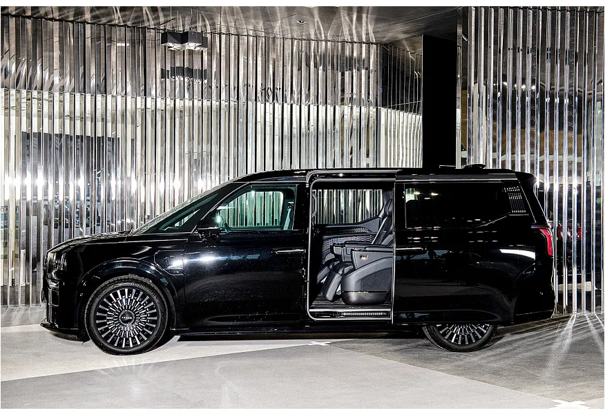 Zeekr 009 AT 4WD (544 л.с.) ME Edition Черный в АВИЛОН. Слайд №15