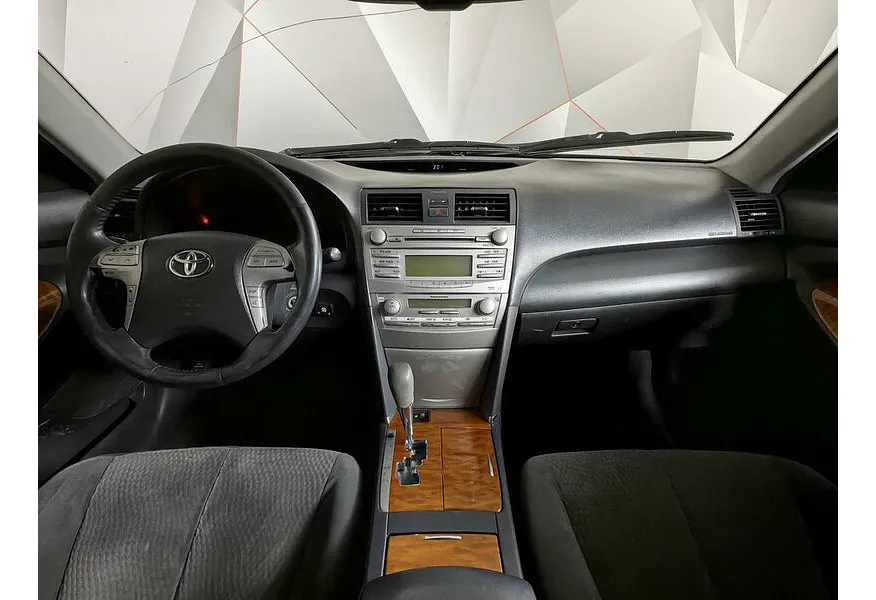 Toyota Camry 2.4 VVT-i AT (167 л.с.) Черный в АВИЛОН. Слайд №12