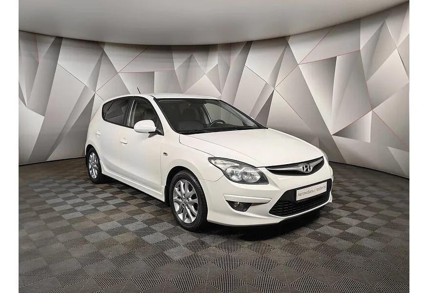 LIVE. Слайд №2