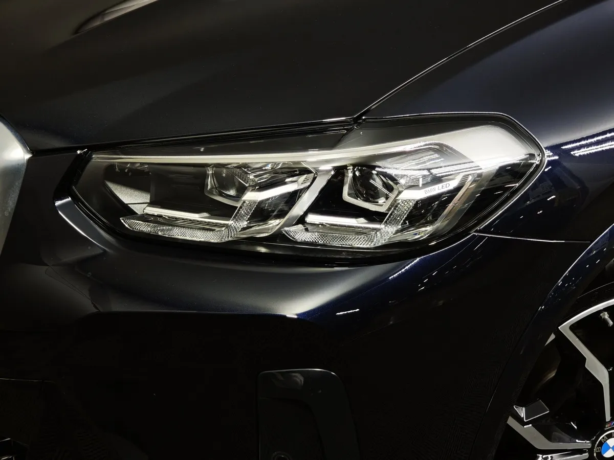 BMW X3 xDrive20i AT (184 л.с.) Base Локальная сборка Синий в АВИЛОН. Слайд №8