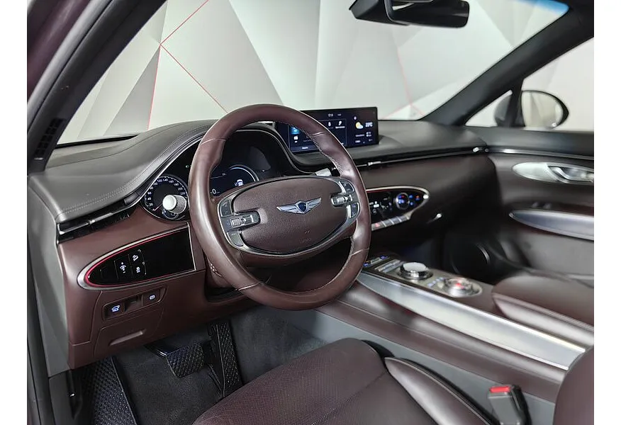 Genesis GV70 2.5T-GDI 8AT 4WD (249 л.с.) Advance + Smart Sense Красный в АВИЛОН. Слайд №19