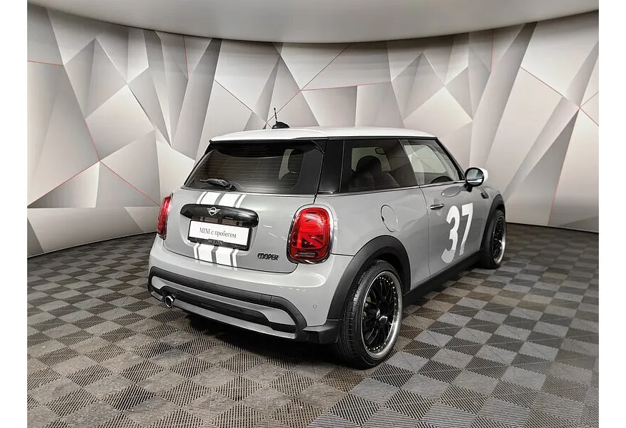 LIVE. Слайд №6