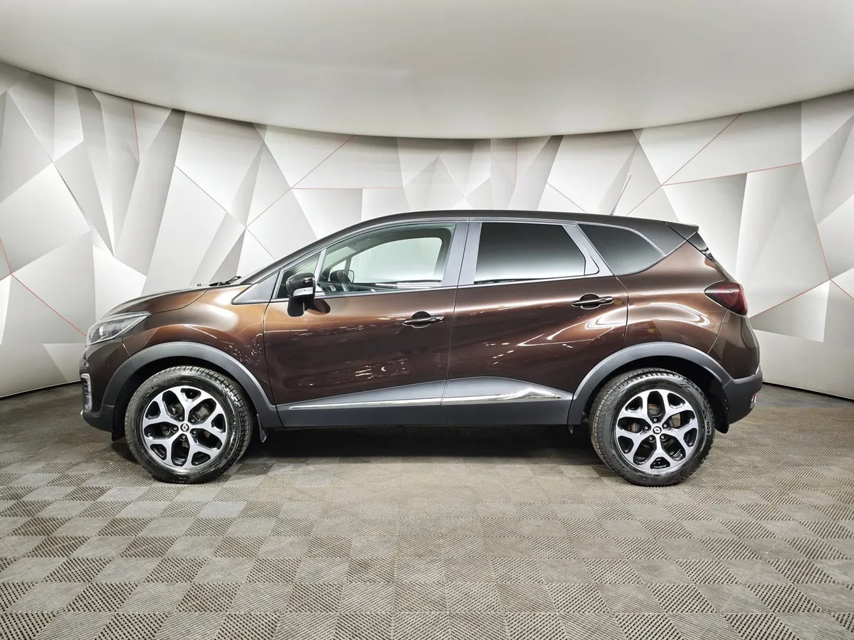 Renault Kaptur 1.6 MT (114 л.с.) Extreme Коричневый в АВИЛОН. Слайд №5