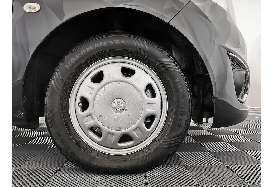 LIVE. Слайд №16