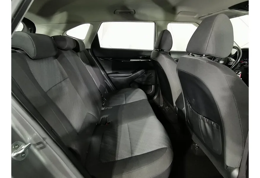 Kia Seltos 1.6 MPI AT 4WD (121 л.с.) Luxe Серый в АВИЛОН. Слайд №12