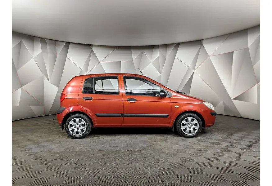 Hyundai Getz 1.4 AT (97 л.с.) Красный в АВИЛОН. Слайд №6