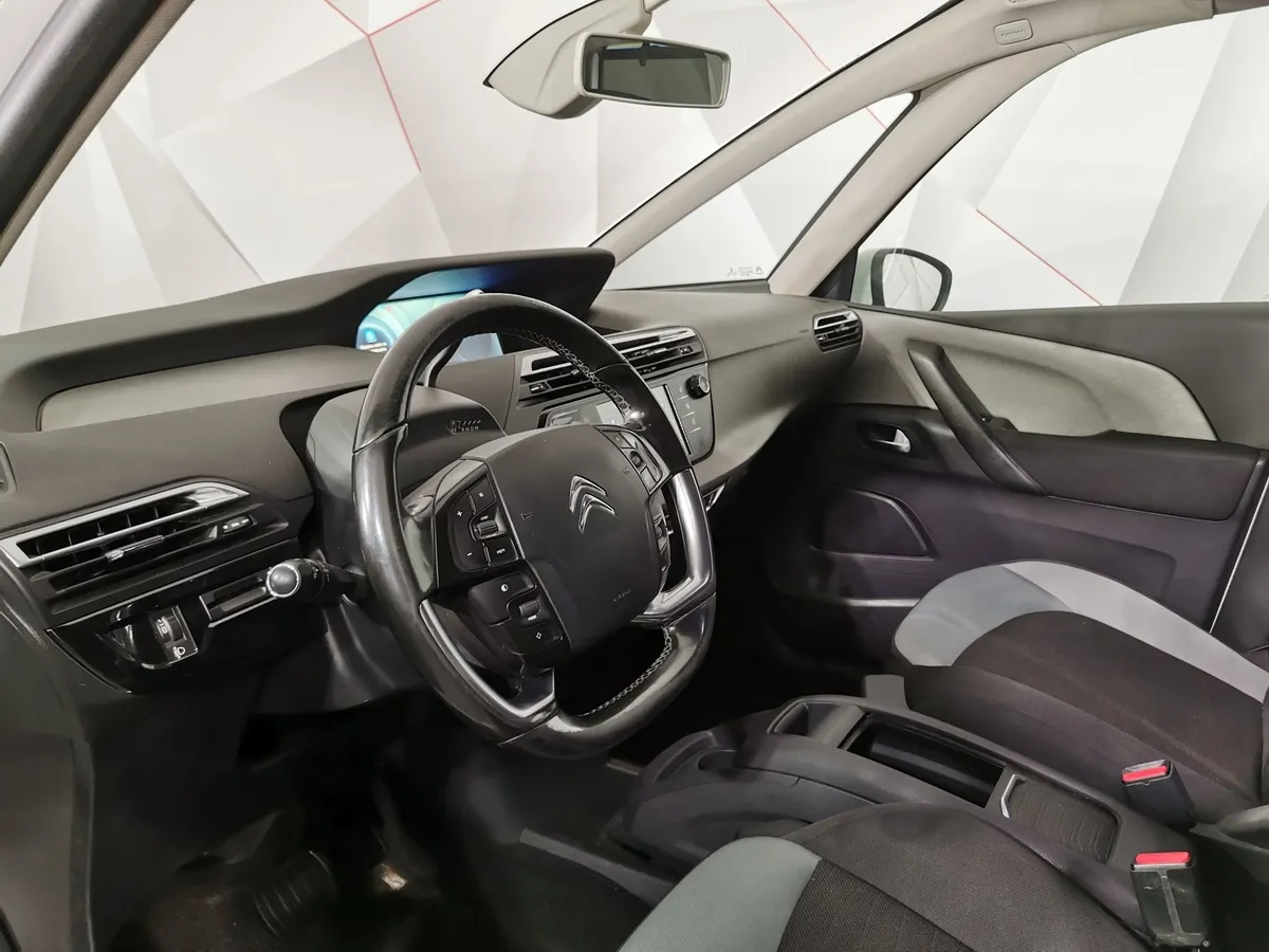 Citroen C4 Picasso 1.6 THP AT (150 л.с.) Белый в АВИЛОН. Слайд №18