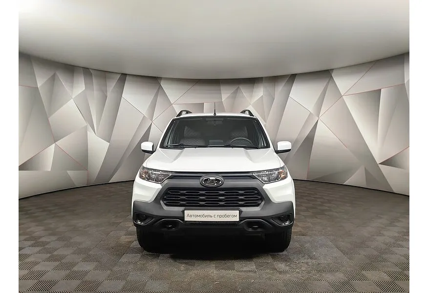 LIVE. Слайд №5