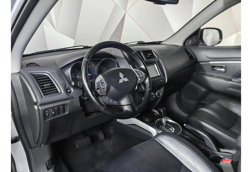 Mitsubishi ASX 1.8 CVT 2WD (140 л.с.) Серебристый в АВИЛОН. Слайд №19