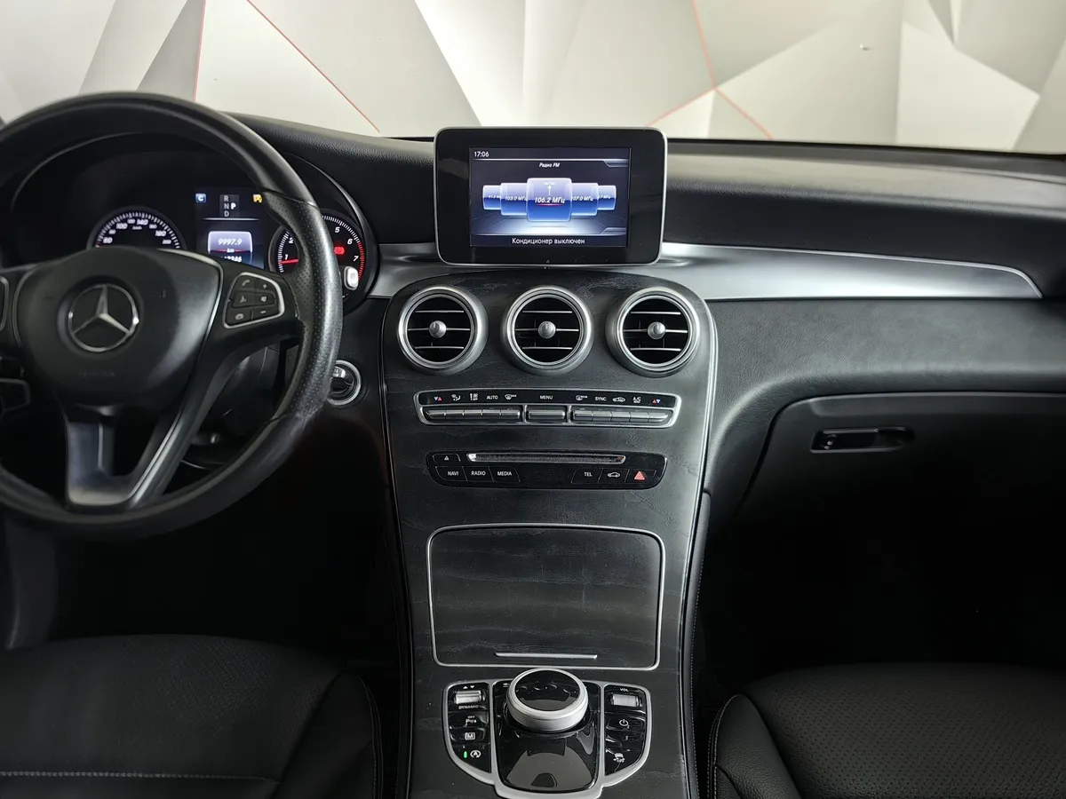 Mercedes-Benz GLC 250 9G-TRONIC 4MATIC (211 л.с.) Особая серия Белый в АВИЛОН. Слайд №14