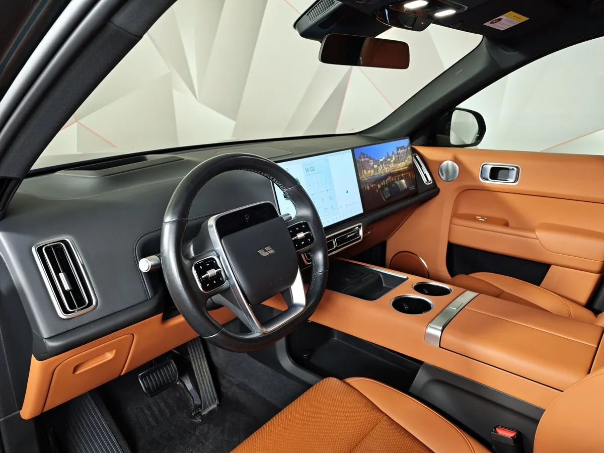 Li Auto L9 1.5 AT 4WD (449 л.с.) Ultra Зеленый в АВИЛОН. Слайд №18