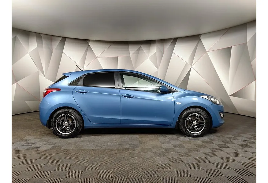 Hyundai i30 1.6 AT (130 л.с.) Active Голубой в АВИЛОН. Слайд №6