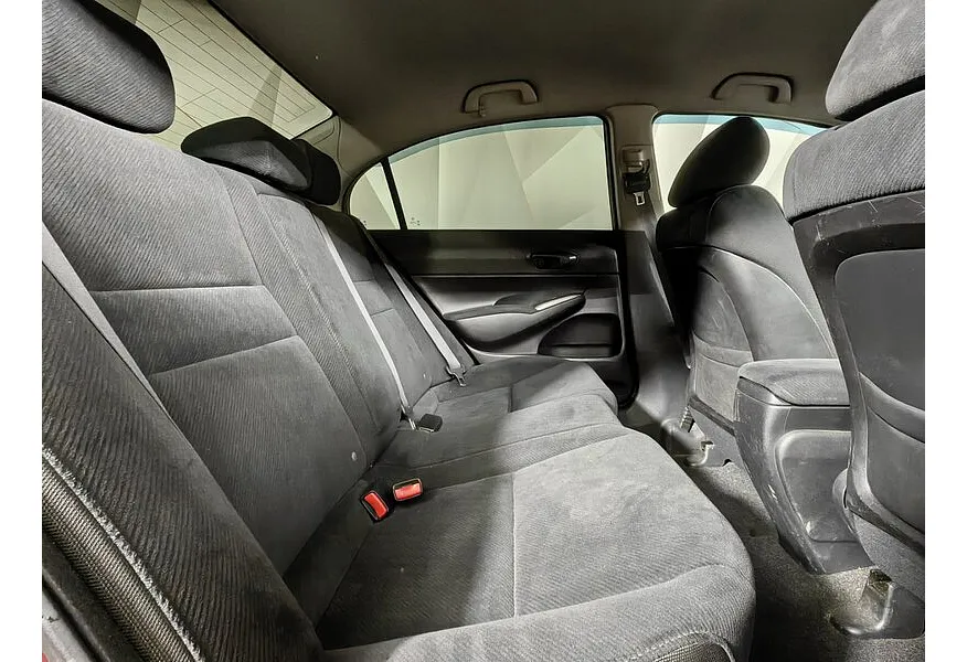 Honda Civic 1.8 I-SHIFT (140 л.с.) Красный в АВИЛОН. Слайд №14 Honda Civic 1.8 I-SHIFT (140 л.с.) Красный в АВИЛОН. Слайд №14