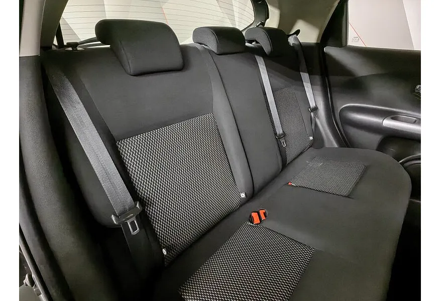 Nissan Juke 1.6 CVT (117 л.с.) Черный в АВИЛОН. Слайд №16