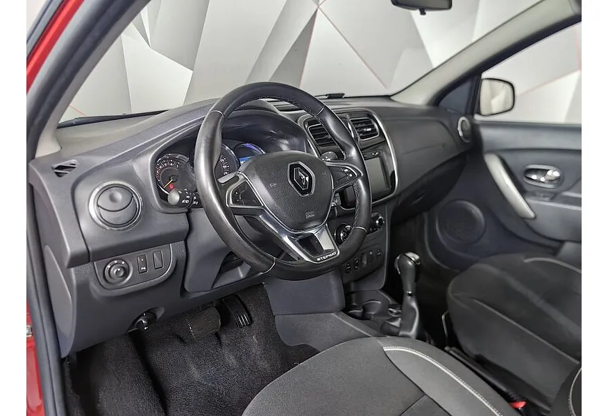 Renault Sandero 1.6 AT (103 л.с.) Stepway Красный в АВИЛОН. Слайд №9