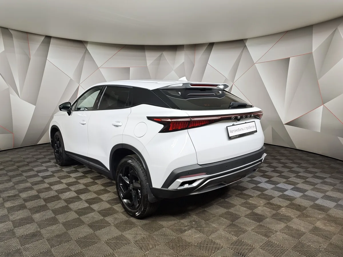 Omoda C5 1.5T CVT (147 л.с.) Lifestyle (2 цвета) Белый в АВИЛОН. Слайд №4