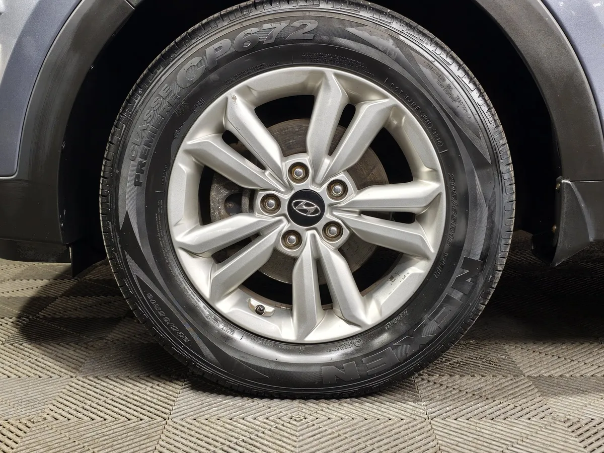 Hyundai Creta 1.6 AT (123 л.с.) Travel Серый в АВИЛОН. Слайд №9