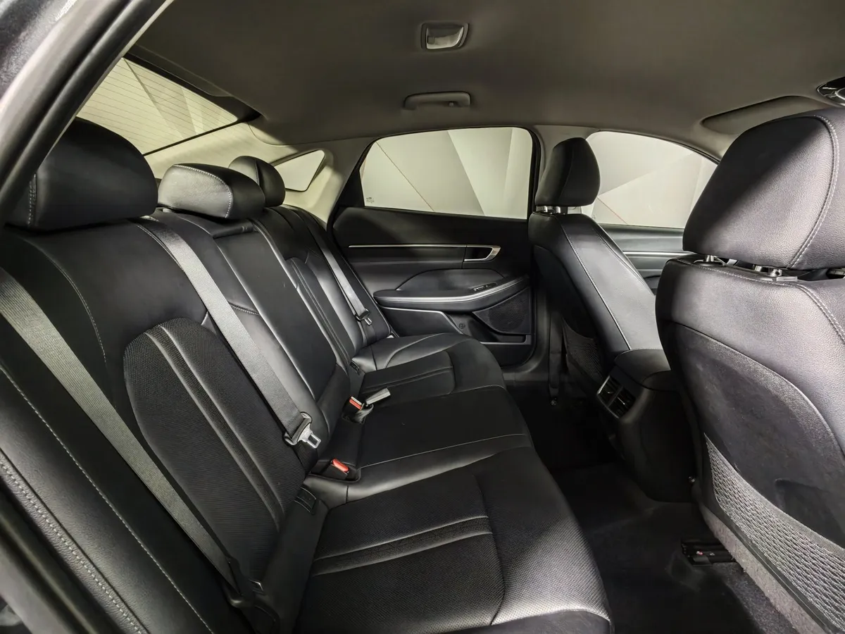 Hyundai Sonata 2.0 MPI (150 л.с.) Way Серый в АВИЛОН. Слайд №16