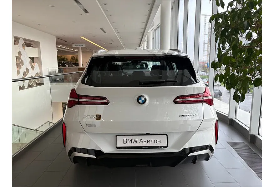 LIVE. Слайд №3