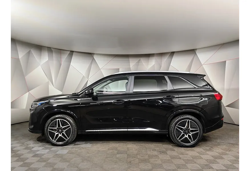 EVOLUTE i-SPACE 1.5 CVT (287 л.с.) Черный в АВИЛОН. Слайд №5