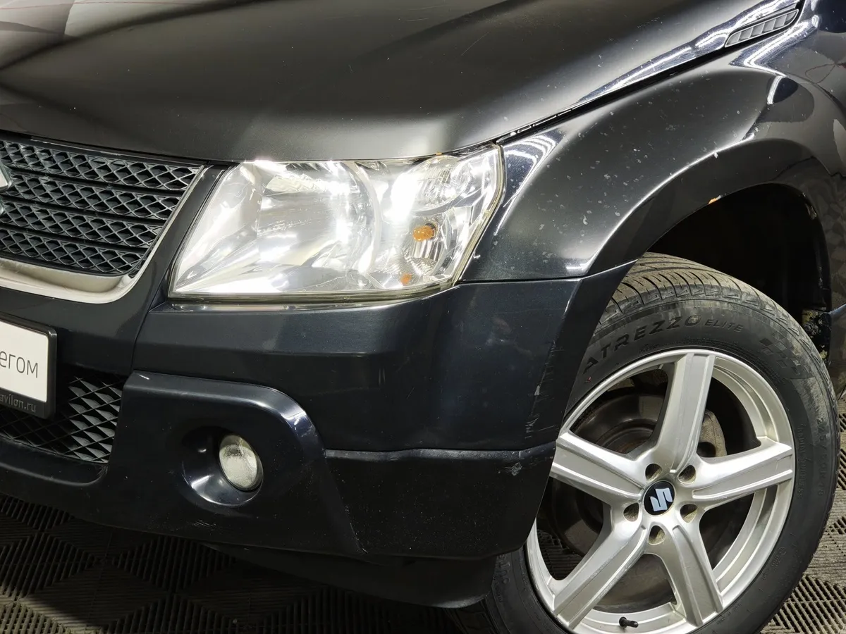 Suzuki Grand Vitara 1.6 MT AWD (106 л.с.) JX-A Черный в АВИЛОН. Слайд №9