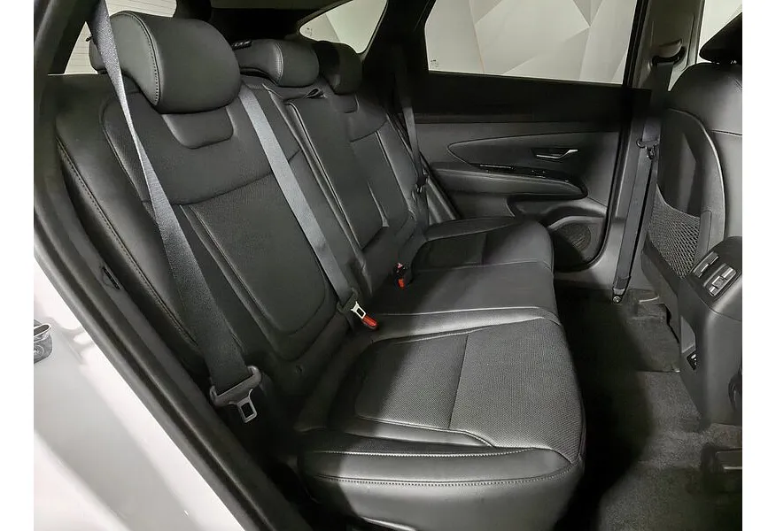 АВИЛОН - Hyundai Tucson 2.0 AT 4WD (150 л.с.) Travel Белый - slide 13