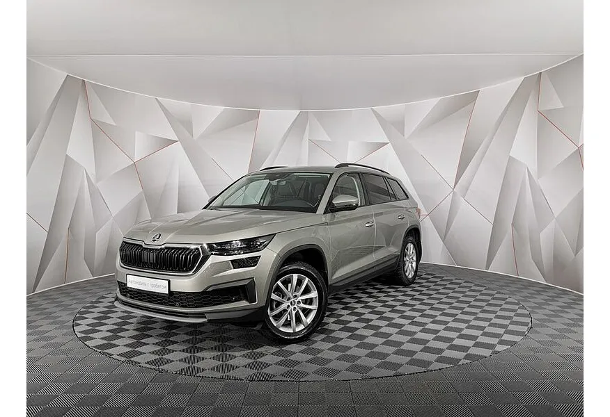АВИЛОН - Skoda Kodiaq 1.4 TSI DSG 4X4 (150 л.с.) Коричневый - slide 9643474