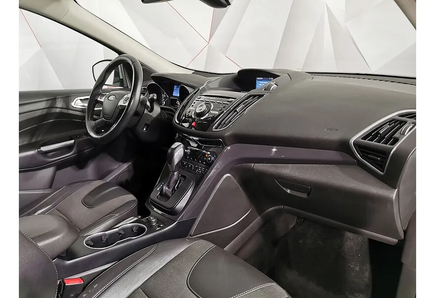 Ford Kuga 1.6 EcoBoost AT AWD (182 л.с.) Titanium Белый в АВИЛОН. Слайд №13