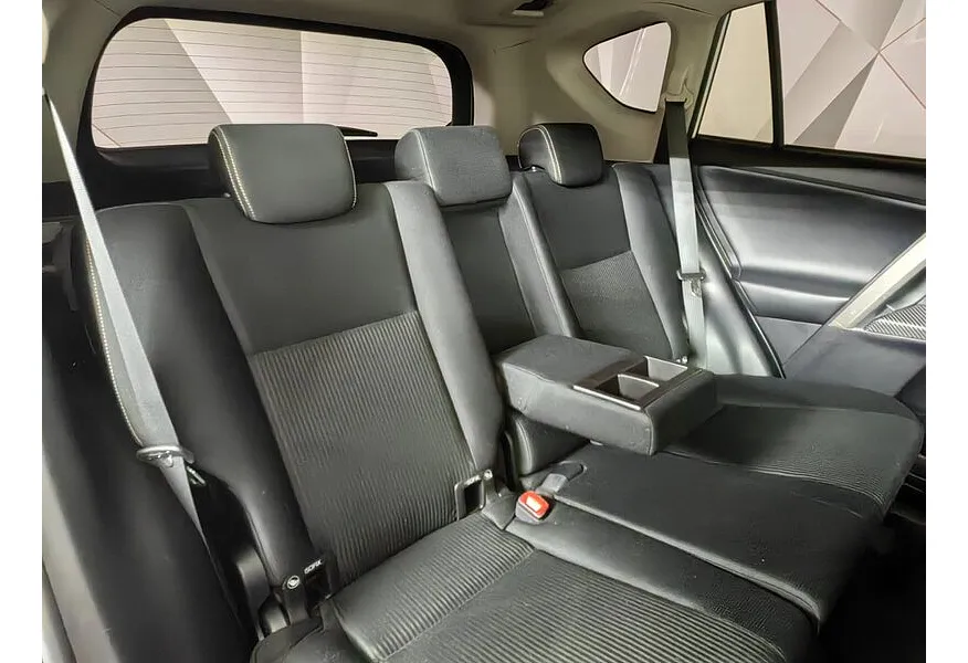АВИЛОН - Toyota RAV4 2.0 CVT AWD (146 л.с.) Белый - slide 10