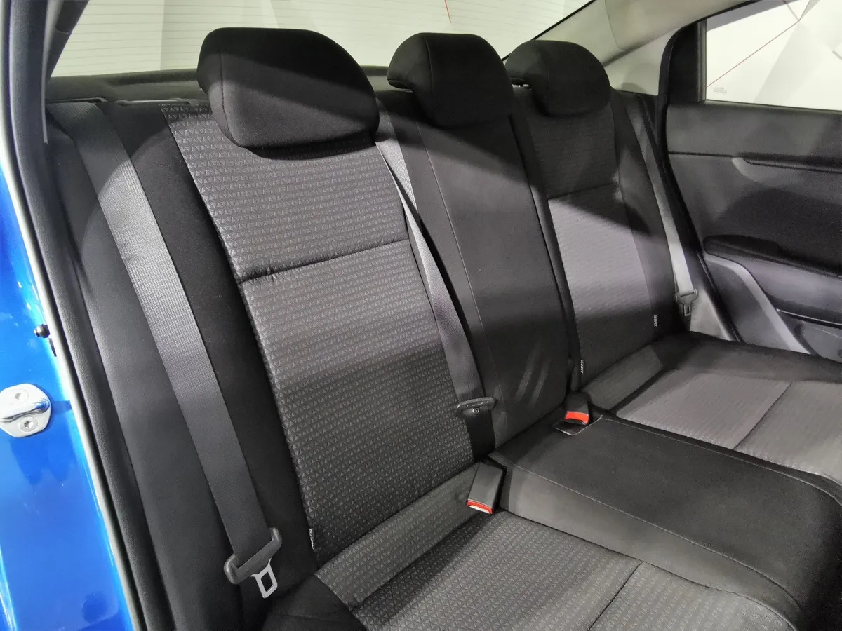 Kia Rio 1.6 AT (123 л.с.) Prestige Синий в АВИЛОН. Слайд №16