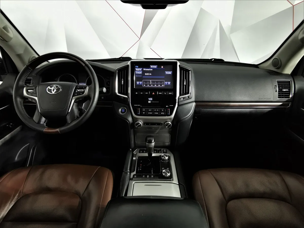 Toyota Land Cruiser 4.5 TD AT (249 л.с.) Черный в АВИЛОН. Слайд №13