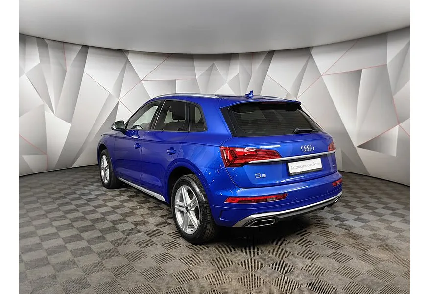 Audi Q5 2.0 TFSI S tronic quattro (249 л.с.) Design Синий в АВИЛОН. Слайд №4