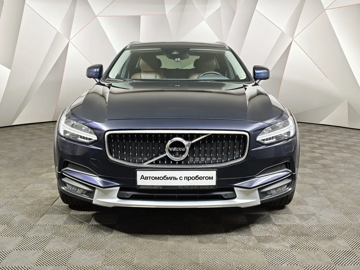 Volvo V90 Cross Country 2.0 T5 Drive-E AT AWD (249 л.с.) Plus Синий в АВИЛОН. Слайд №7