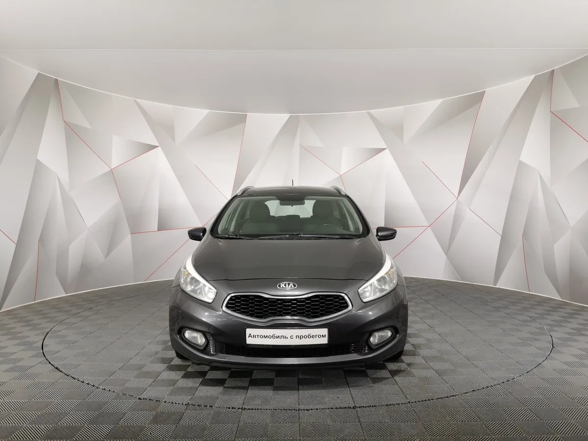 Kia Ceed 1.6 AT (129 л.с.) Luxe Серый в АВИЛОН. Слайд №7