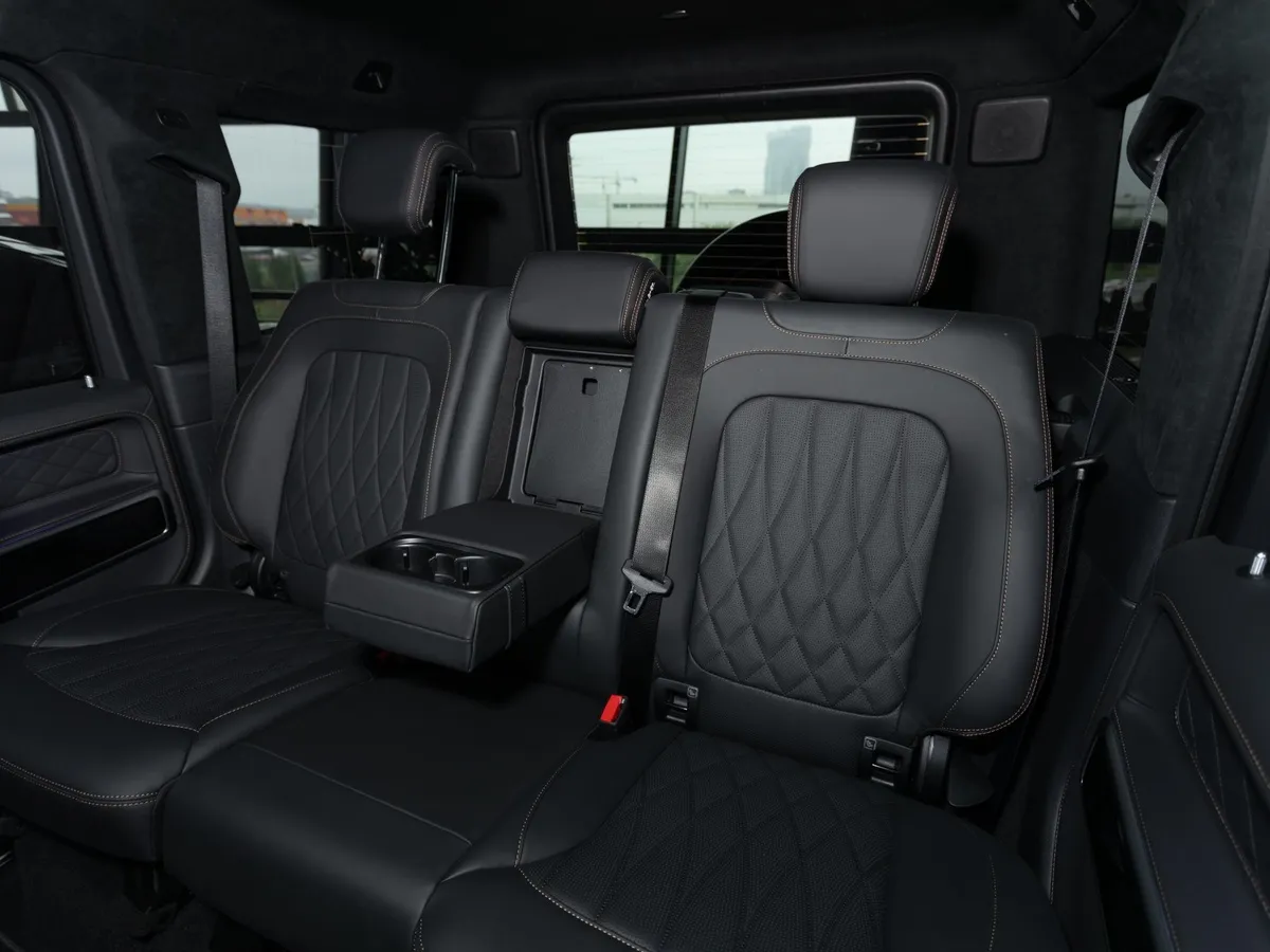 Mercedes-Benz G-Класс 450 D 3.0 9G-TRONIC 4Matic (367 л.с.) Черный в АВИЛОН. Слайд №7