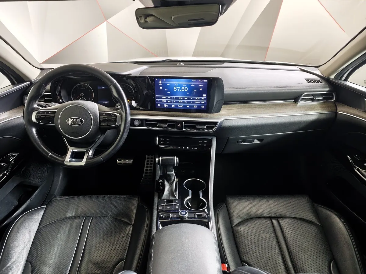 Kia K5 2.5 GDI AT 2WD (194 л.с.) Luxe Белый в АВИЛОН. Слайд №14