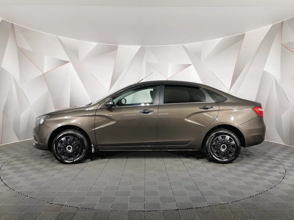 ВАЗ (Lada) Vesta 1.6 CVT (113 л.с.) Luxe Multimedia Коричневый в АВИЛОН. Слайд №5