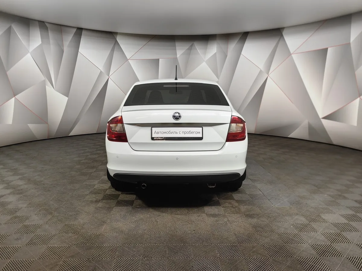 Skoda Rapid 1.4 TSI DSG (125 л.с.) Active Белый в АВИЛОН. Слайд №8