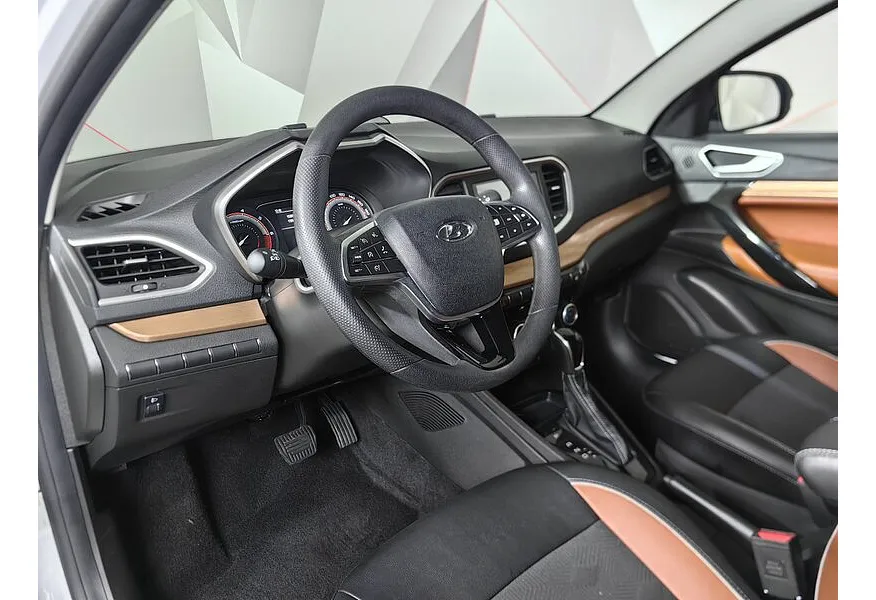ВАЗ (Lada) Vesta 1.8 AMT (122 л.с.) Белый в АВИЛОН. Слайд №12