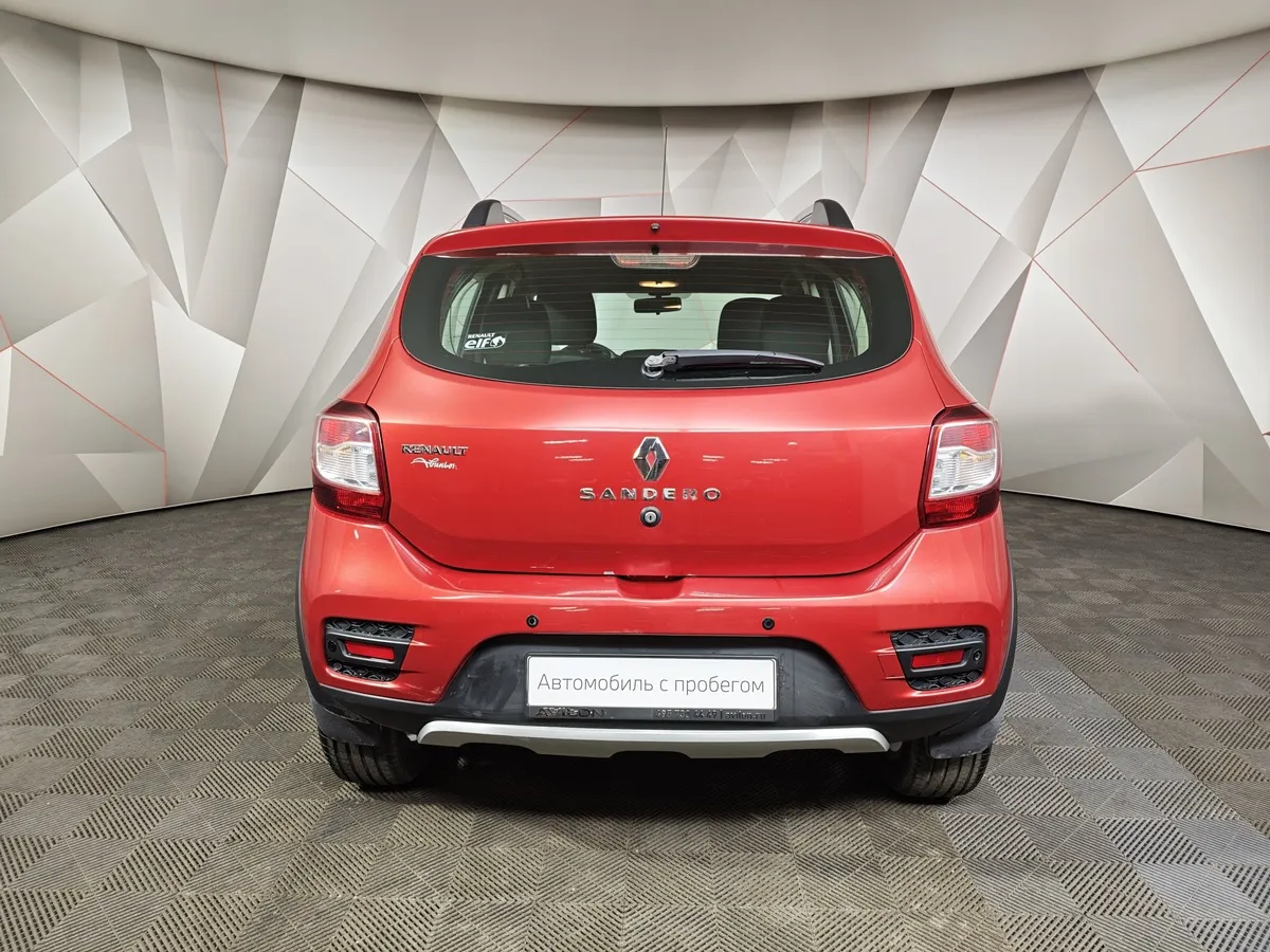 Renault Sandero 1.6 AT (102 л.с.) Drive Красный в АВИЛОН. Слайд №8