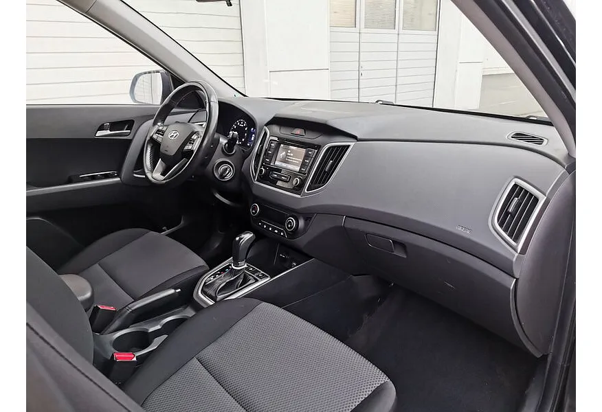 Hyundai Creta 1.6 AT (123 л.с.) Travel Черный в АВИЛОН. Слайд №10