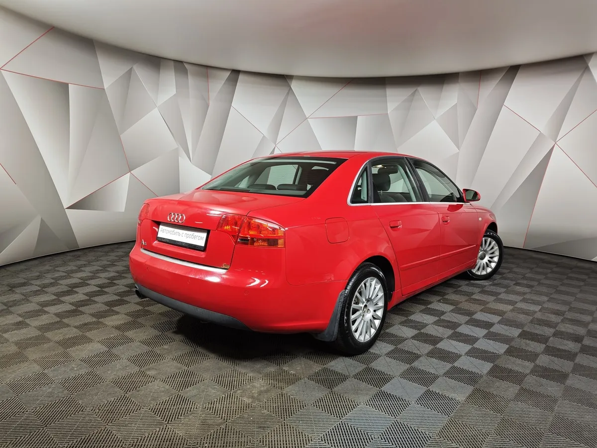 Audi A4 2.0 multitronic (130 л.с.) Красный в АВИЛОН. Слайд №2