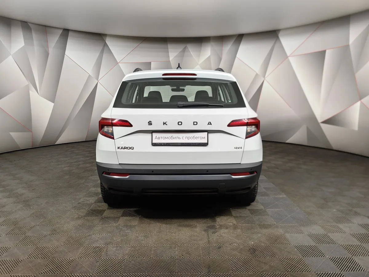 Skoda Karoq 1.4 AMT AWD (150 л.с.) Ambition Белый в АВИЛОН. Слайд №8