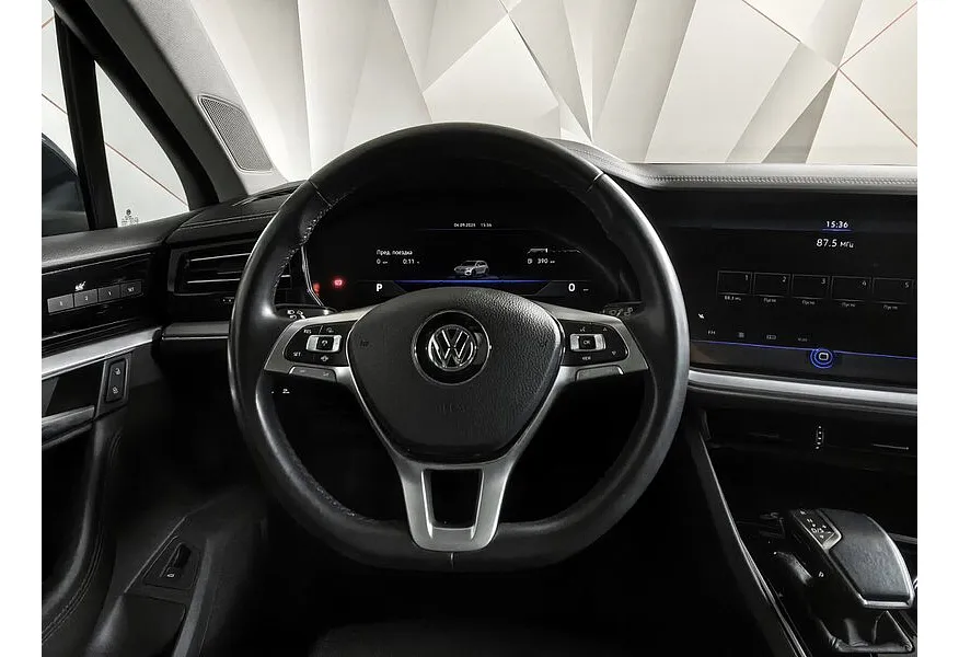 АВИЛОН - Volkswagen Touareg 3.0 V6 TDI Tiptronic 4Motion (249 л.с.) Exclusive Синий - slide 12