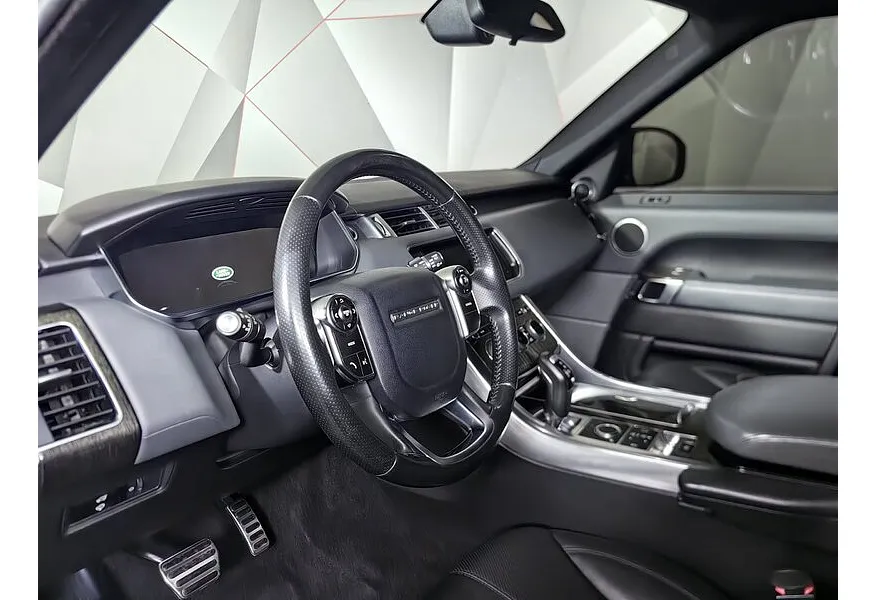 Land Rover Range Rover Sport 3.0 TDV6 AT AWD (249 л.с.) HSE Dynamic Черный в АВИЛОН. Слайд №18