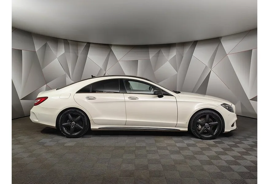 Mercedes-Benz CLS 350 d AT 4Matic (249 л.с.) Белый в АВИЛОН. Слайд №6
